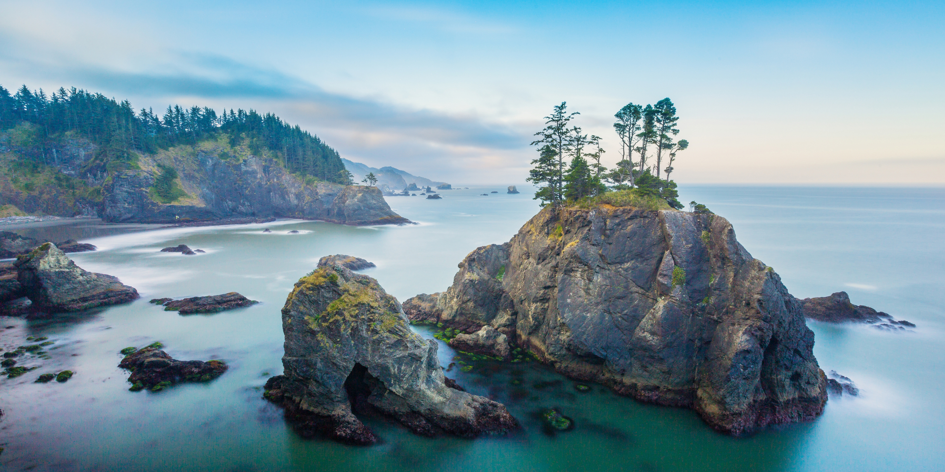 Revel in the Majestic Nature in Brookings, Oregon